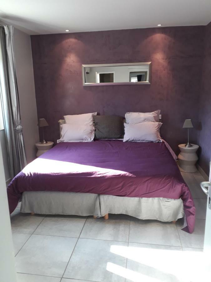 Guest House Domaine Des Grouilleres Saint-Clair-du-Rhone Buitenkant foto